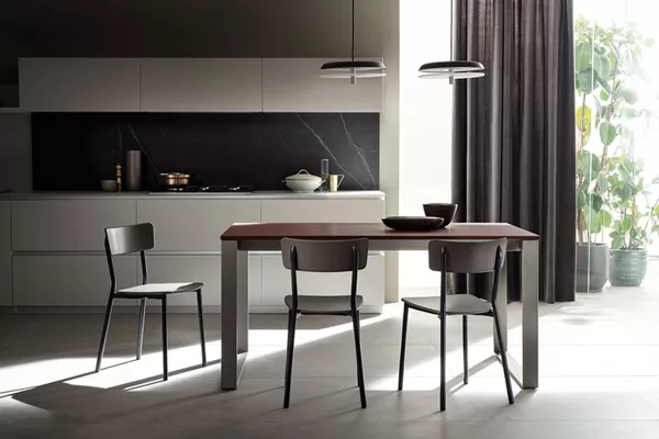 METALLIC 134 EUR