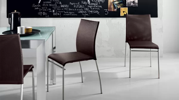 AVENUE  118 EUR